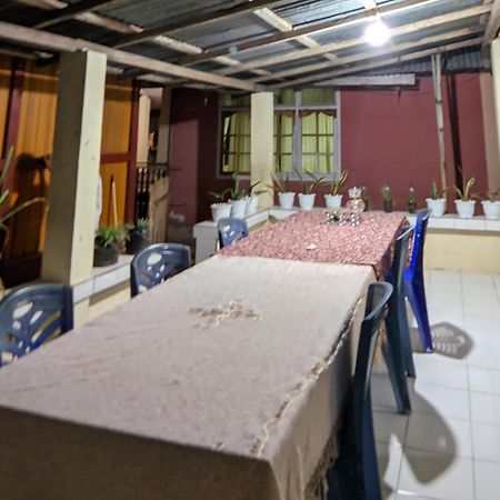 Bunaken Guesthouse Esterno foto